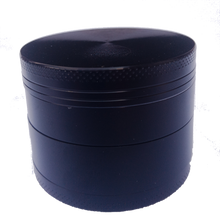 Charger l'image dans la galerie, Grinder Noir alu 5cm 4 étages - Les gones cbd Vienne